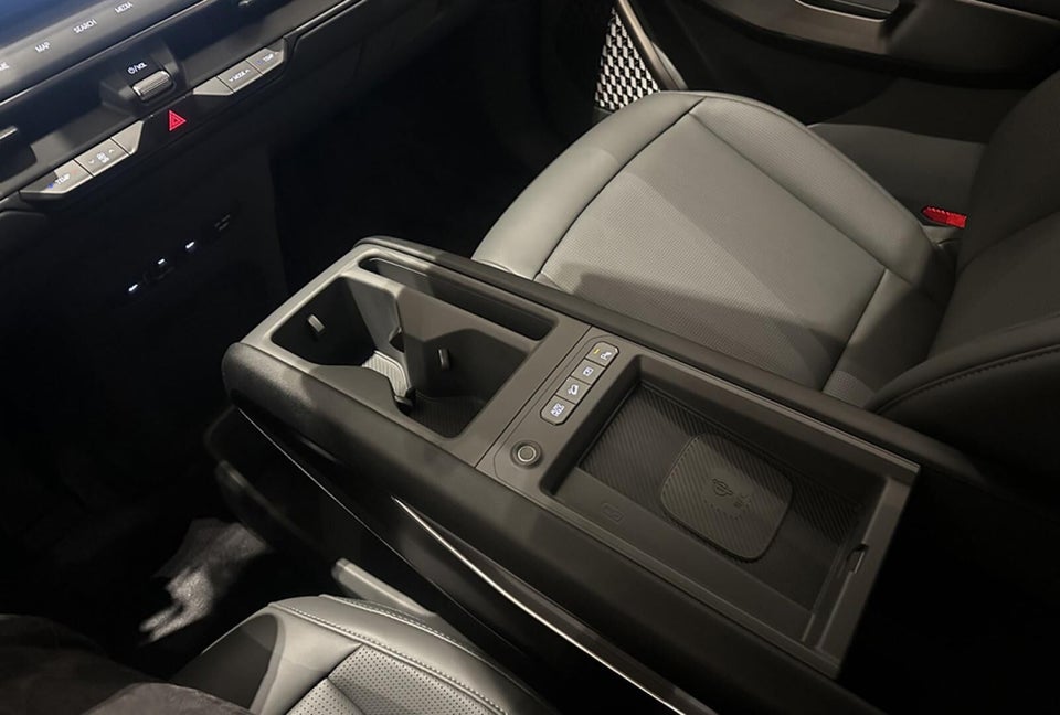 Kia EV9 76 Standard Range Upgrade RWD 7prs 5d