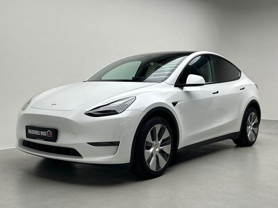 Tesla Model Y Long Range AWD 5d