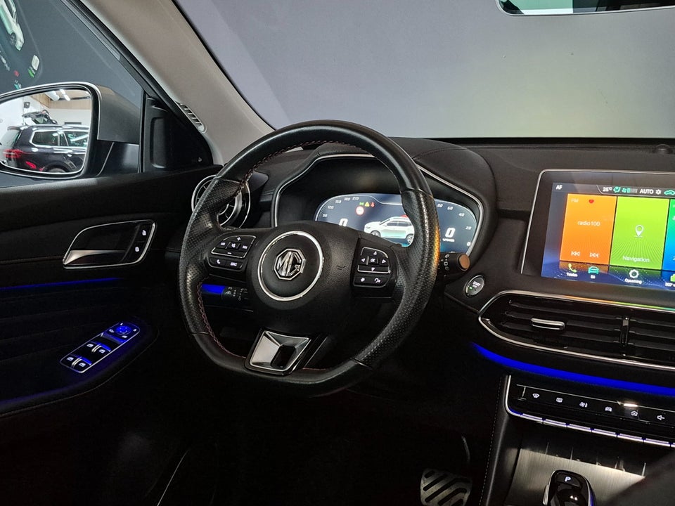 MG EHS 1,5 PHEV Luxury 5d