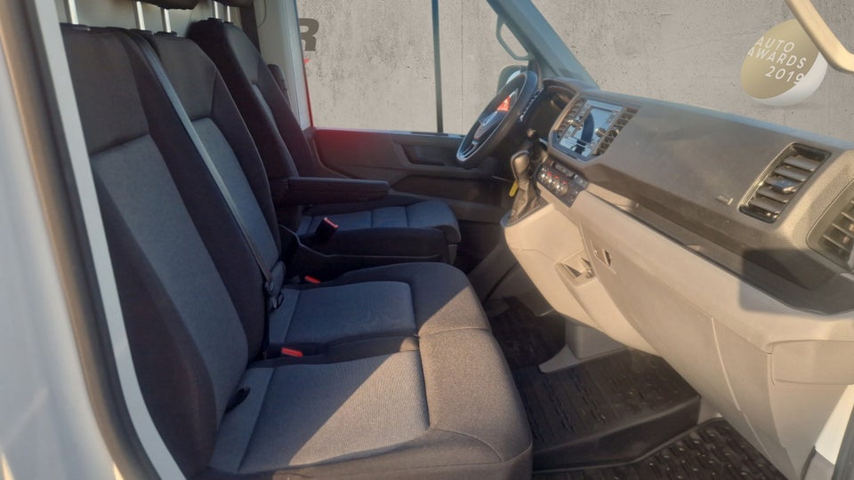 VW Crafter 35 2,0 TDi 177 Kassevogn L3H2 aut.