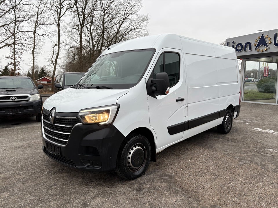 Renault Master IV T33 2,3 dCi 150 L2H2 Kassevogn