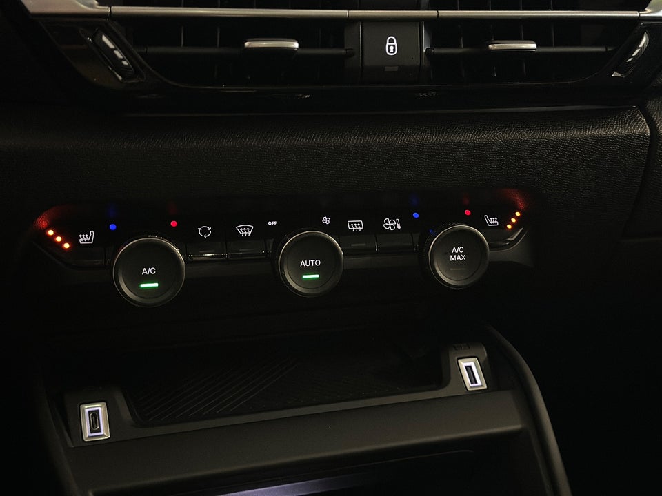 Citroën ë-C4 50 Shine Sport 5d