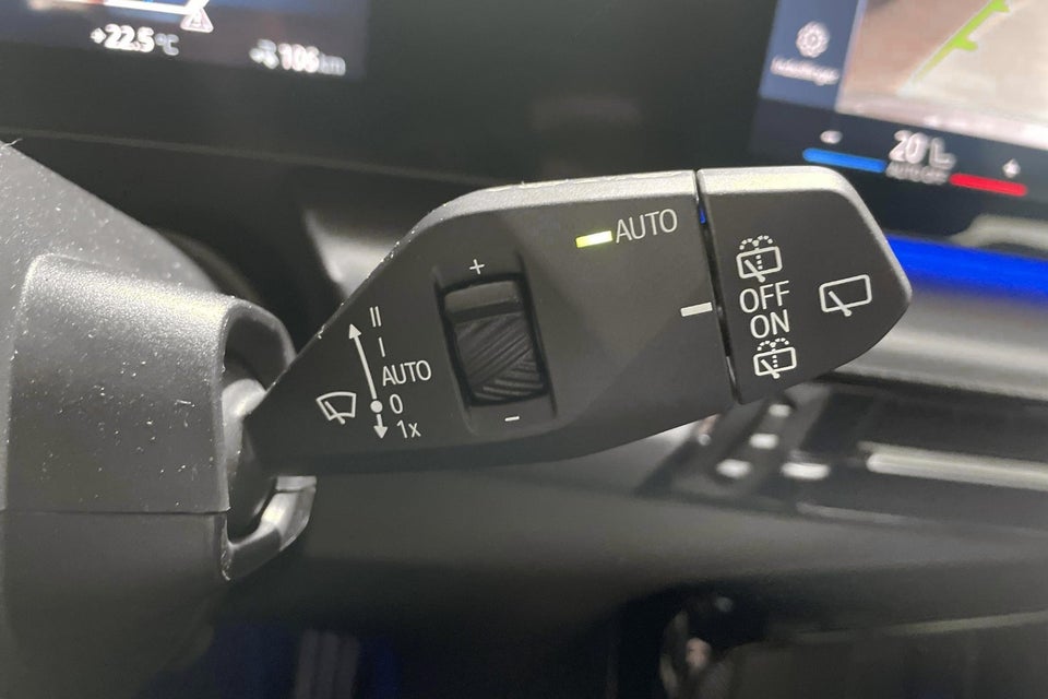 BMW iX1 eDrive20 M-Sport 5d