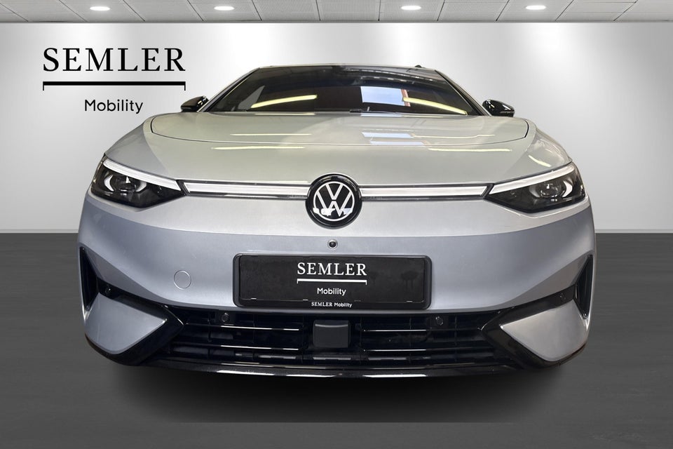 VW ID.7 77 Style+ Tourer 5d