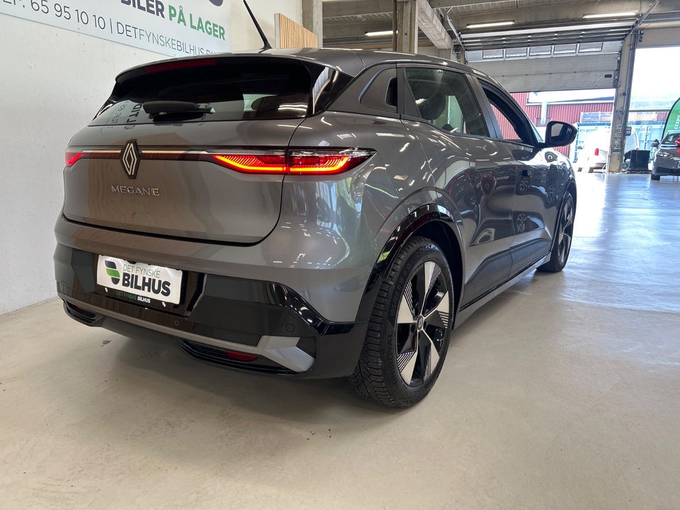 Renault Megane E-Tech 60 Equilibre 5d