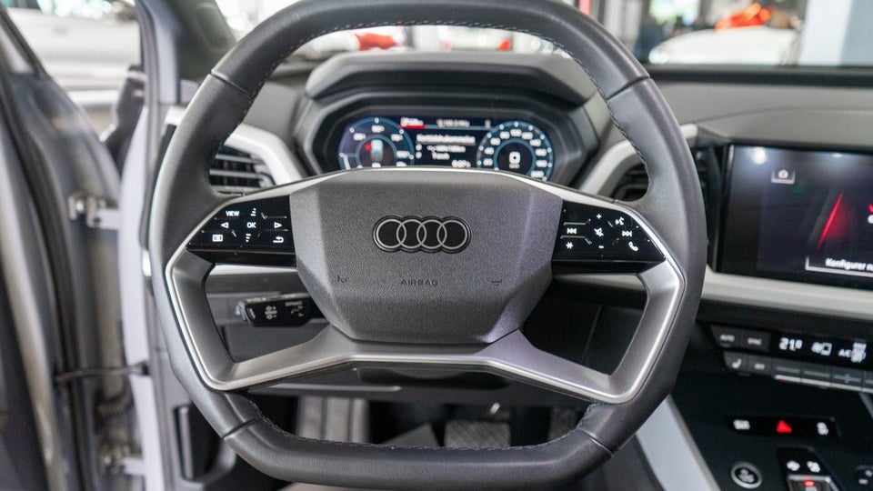 Audi Q4 e-tron 40 Advanced Sportback 5d