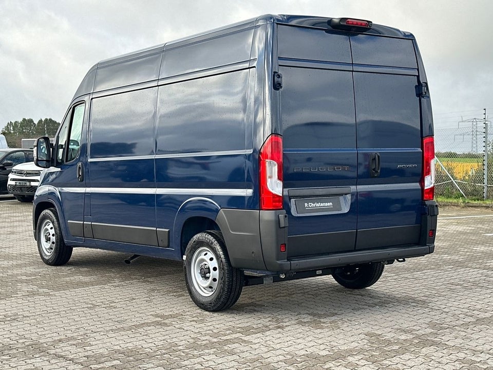 Peugeot Boxer 335 2,2 BlueHDi 180 L2H2 Premium EAT8