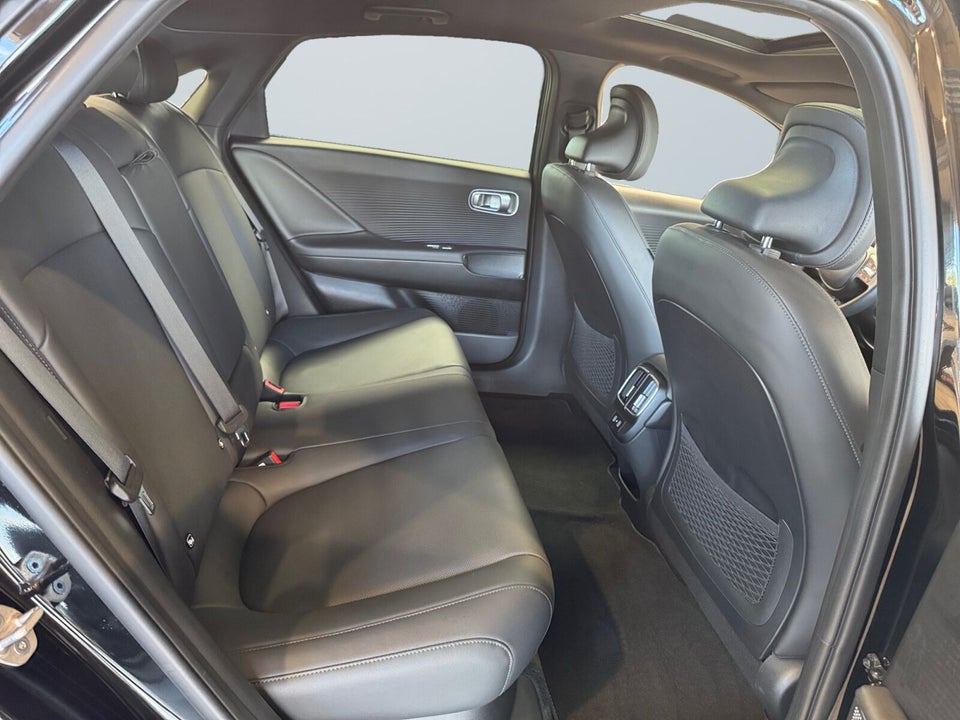 Hyundai Ioniq 6 77 Ultimate AWD 4d