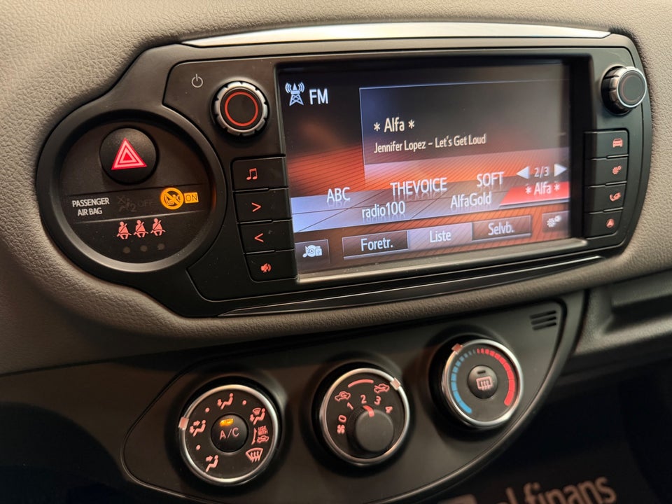 Toyota Yaris 1,0 VVT-i T2 5d 2015 — billede 14 af 16