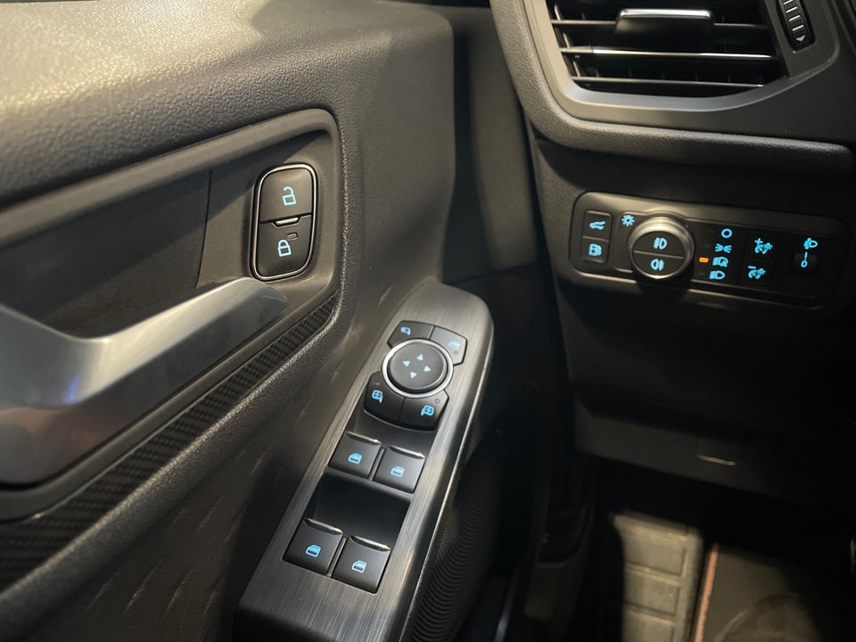 Ford Kuga 2,5 PHEV ST-Line X CVT 5d