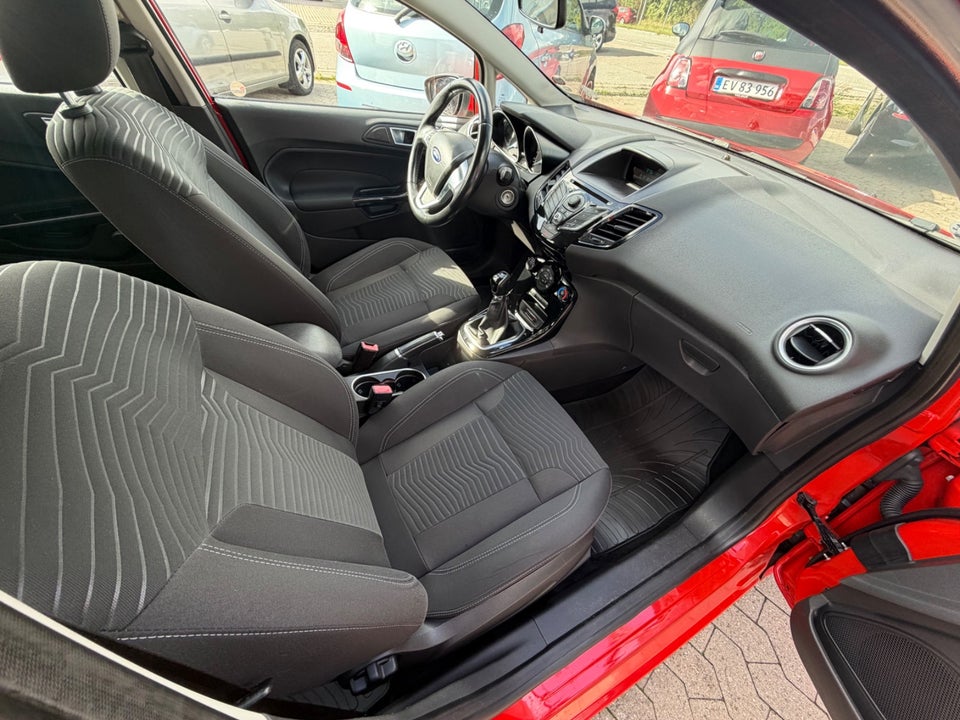 Ford Fiesta 1,0 65 Titanium 5d