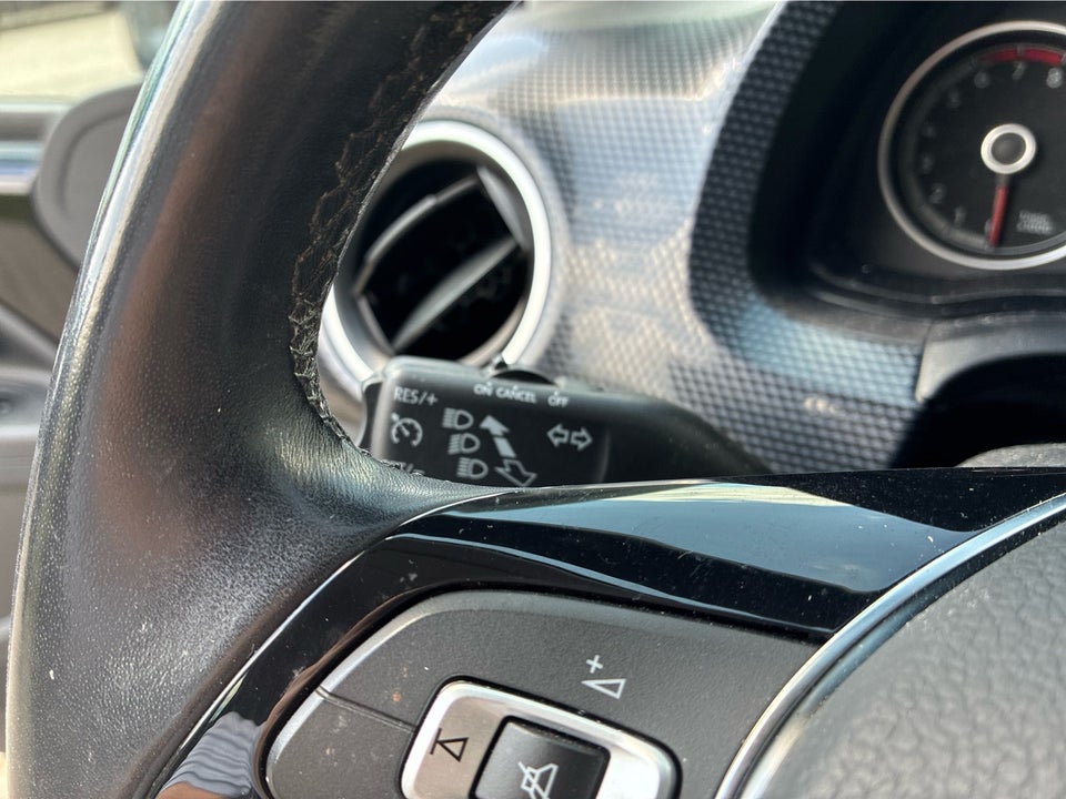 VW Up! 1,0 MPi 60 Move Up! 5d