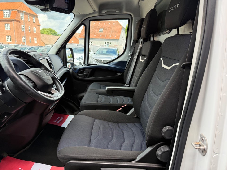 Iveco Daily 3,0 35S18 12m³ Van AG8