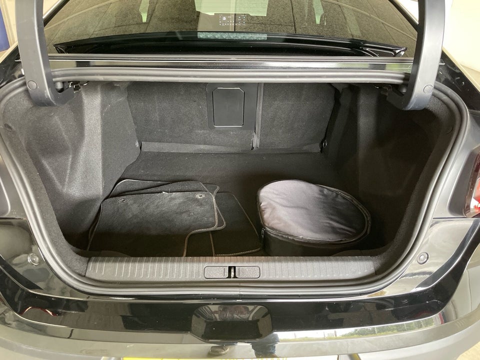 Citroën ë-C4 X 54 Max 4d
