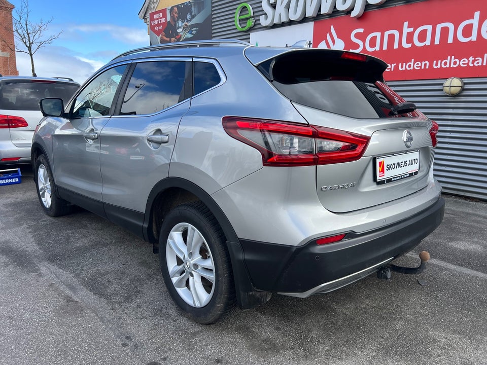 Nissan Qashqai 1,6 dCi 130 Tekna+ X-tr. 5d