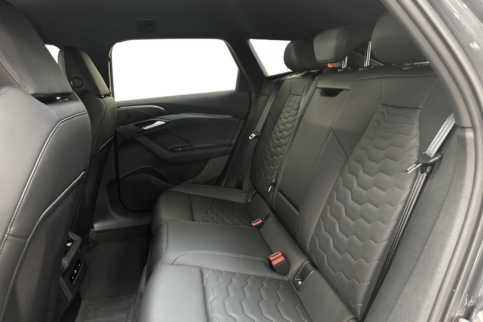 Audi A6 e-tron S-line plus performance Avant 5d