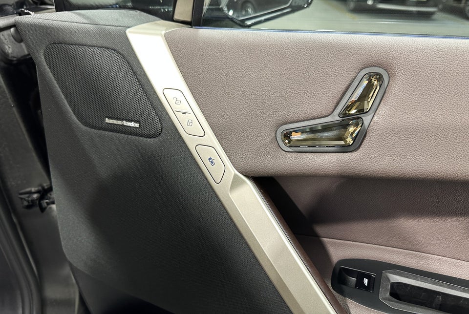 BMW iX xDrive40 Sport 5d