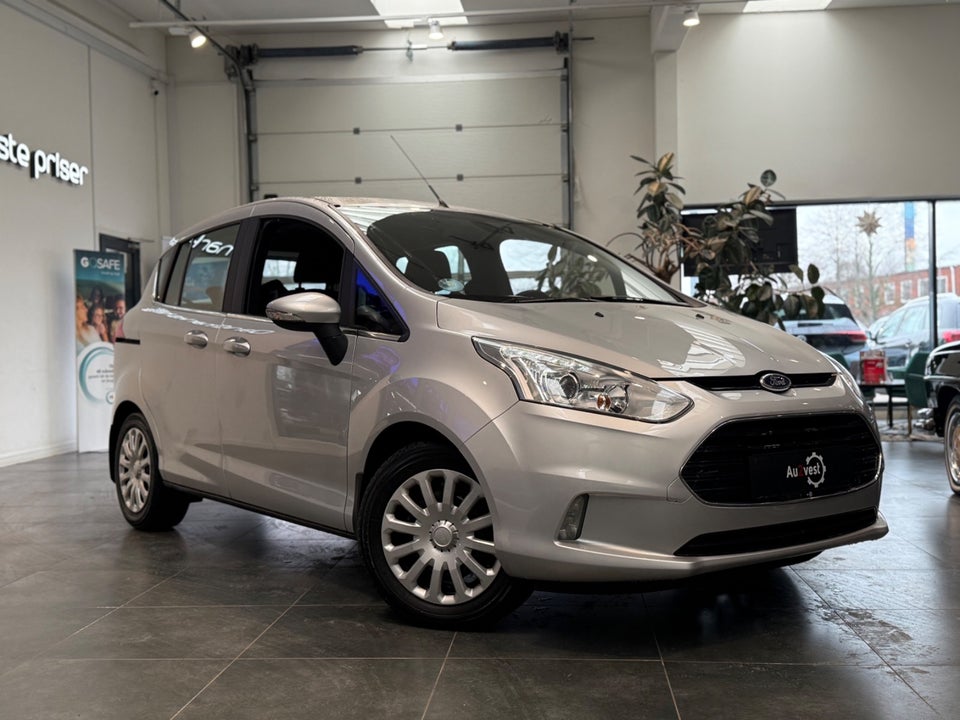 Ford B-MAX 1,0 SCTi 100 Titanium 5d