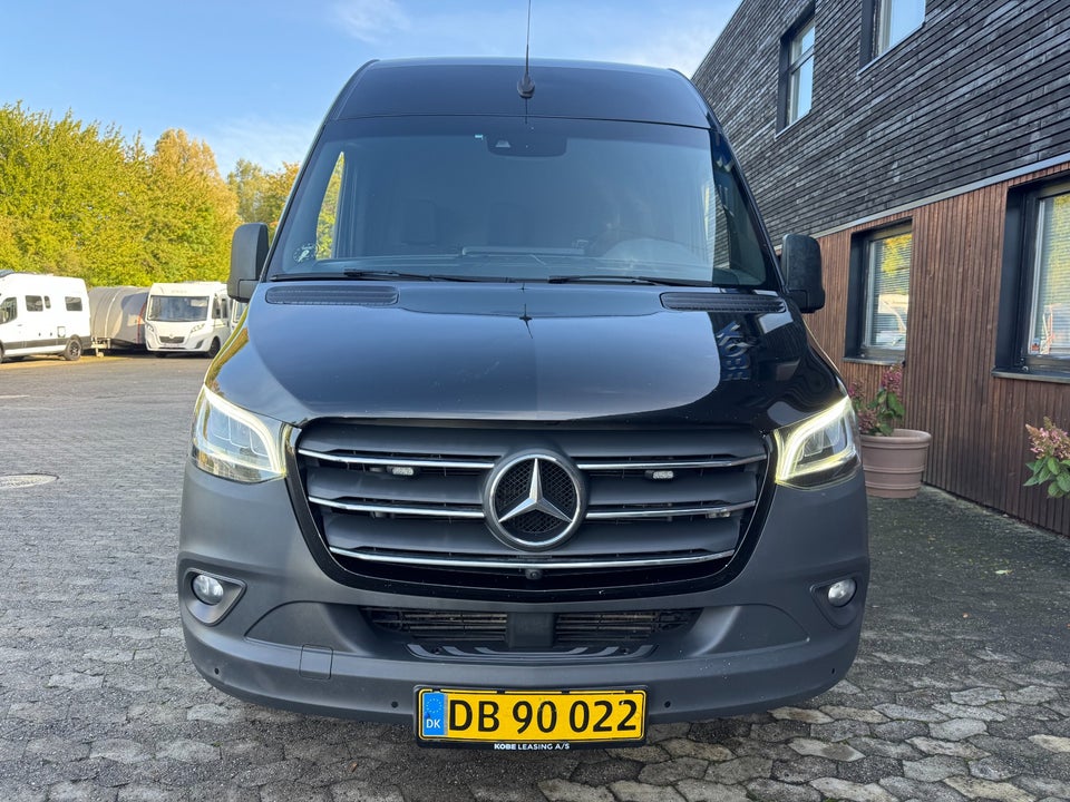 Mercedes Sprinter 319 3,0 CDi A2 Kassevogn RWD