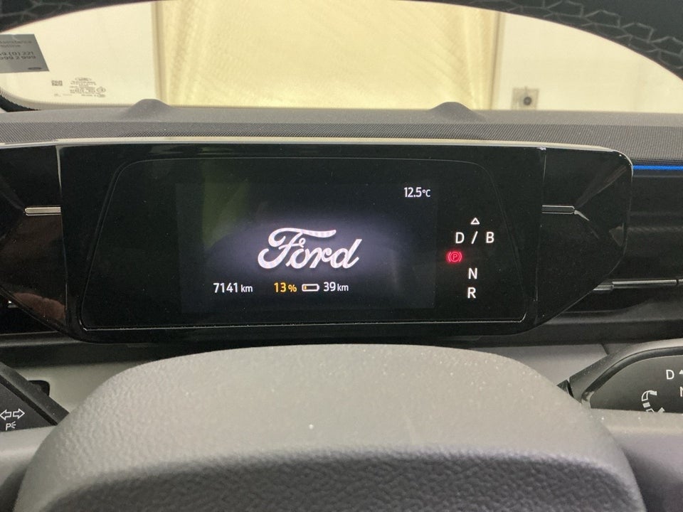 Ford Explorer 77 Premium Extended Range 5d