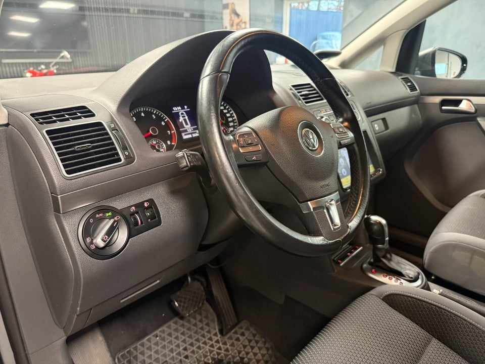 VW Touran 1,4 TSi 140 Highline DSG 7prs 5d