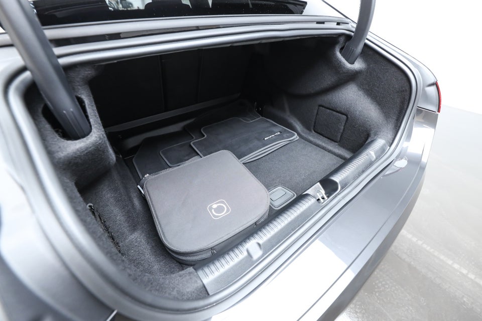 Mercedes EQE350+ AMG Line 4d