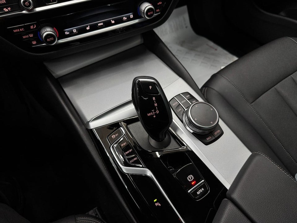 BMW 520d 2,0 Touring Sport Line xDrive aut. 5d