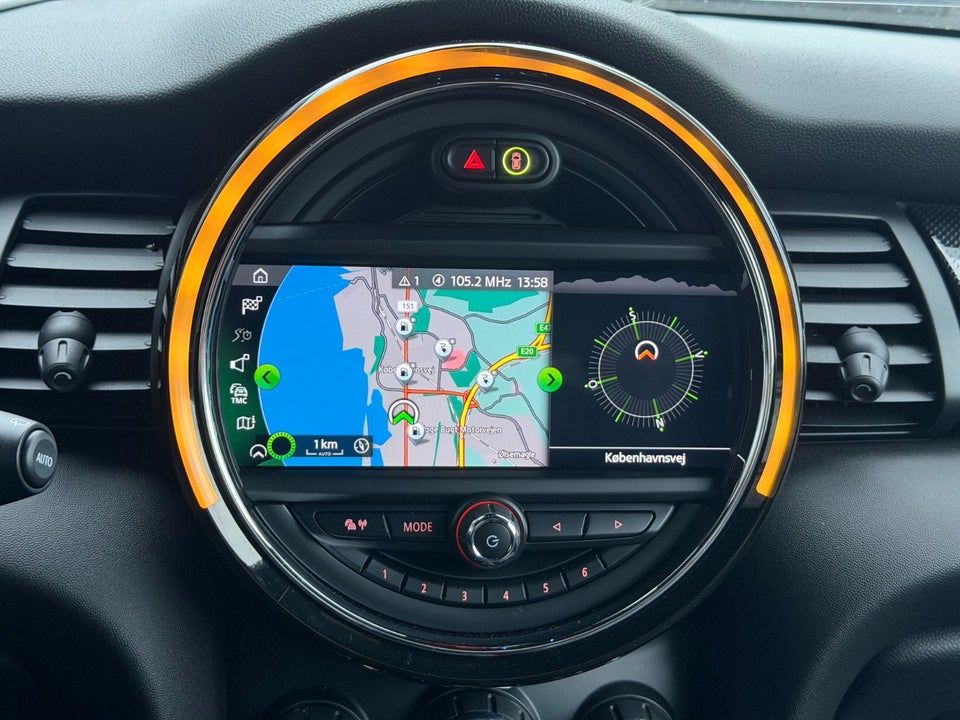 MINI Cooper SE Trim L 3d