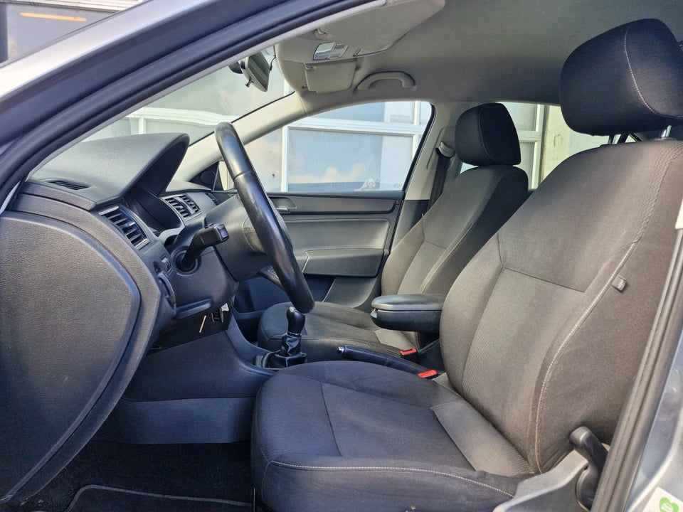 Skoda Rapid 1,6 TDi 105 Ambition GreenTec 5d