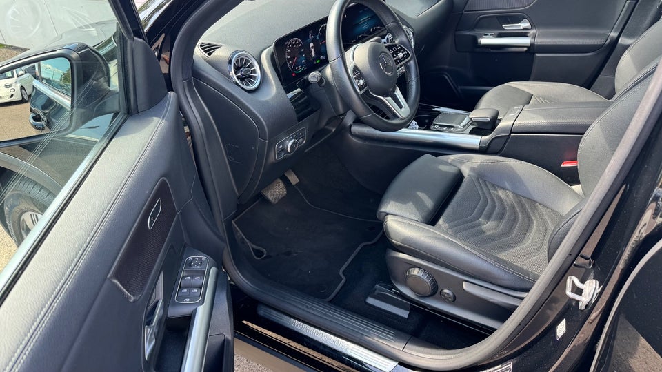 Mercedes EQA250 Progressive 5d
