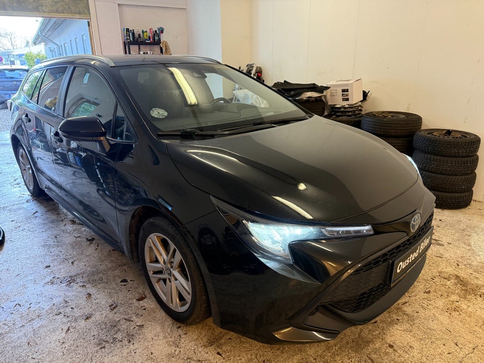 Toyota Corolla 1,8 Hybrid Active Smart Touring Sports MDS 5d