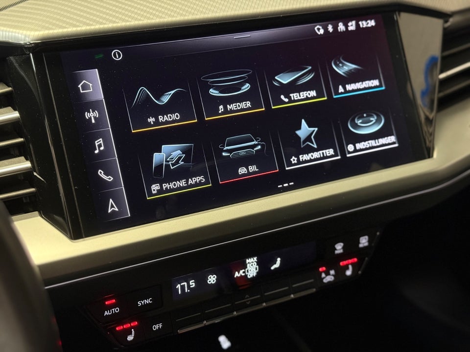 Audi Q4 e-tron 45 S-line quattro 5d