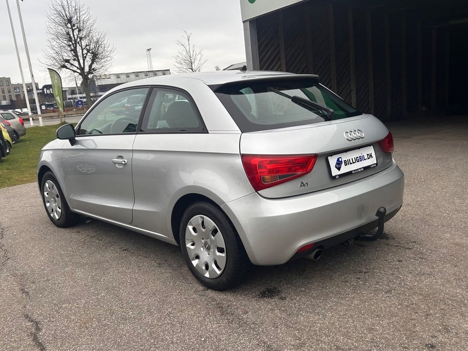 Audi A1 1,6 TDi 105 Ambition 3d