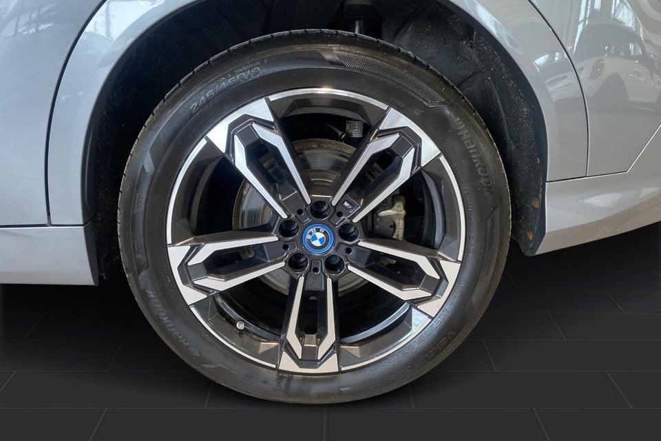 BMW iX2 eDrive20 M-Sport 5d