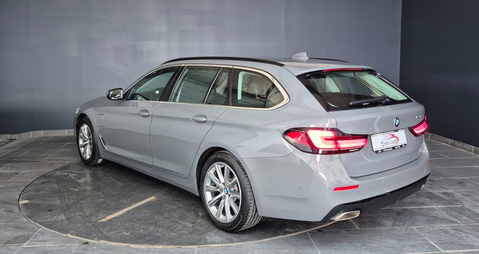 BMW 530e 2,0 Touring Sport Line aut. 5d