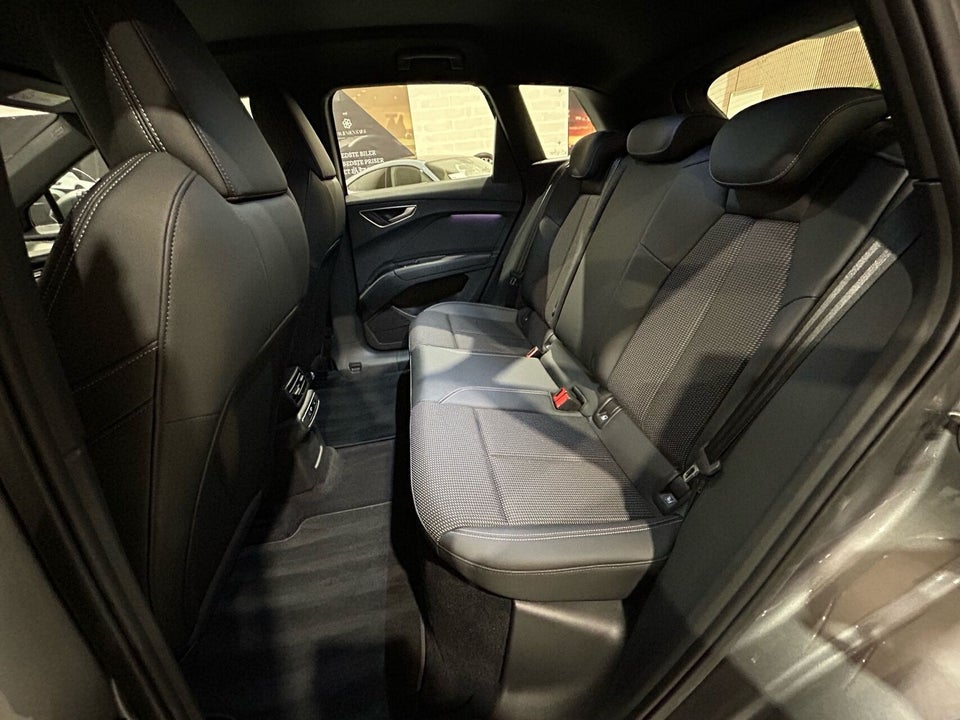 Audi Q4 e-tron 40 Advanced S-line 5d