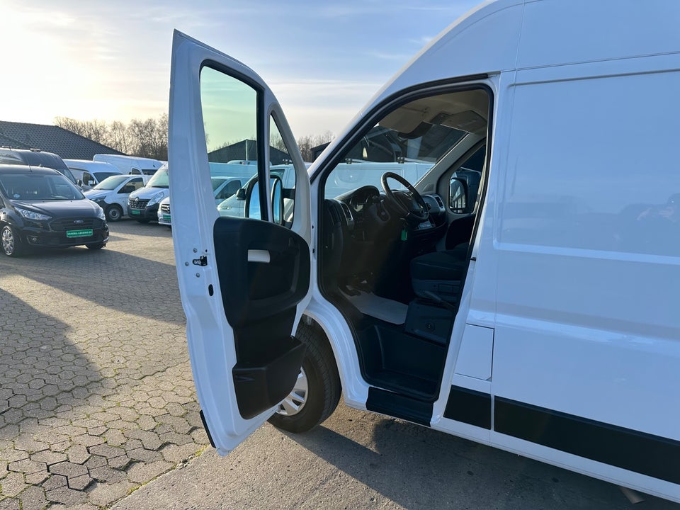 Opel Movano 2,2 D 140 Enjoy L2H2