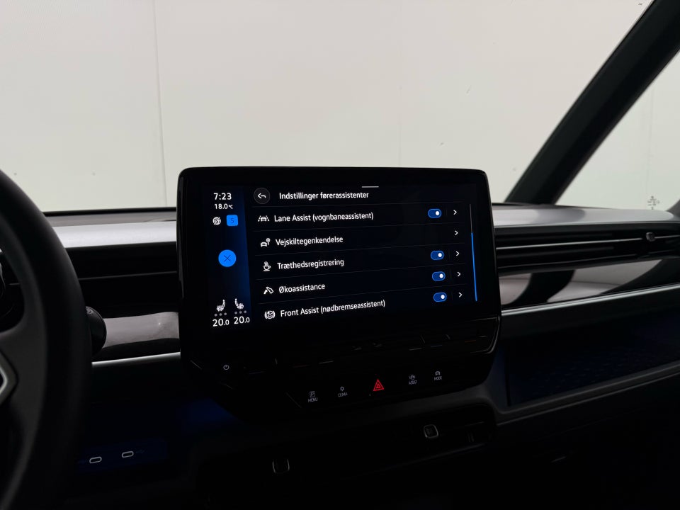 VW ID.Buzz 77 Pro SWB 5d