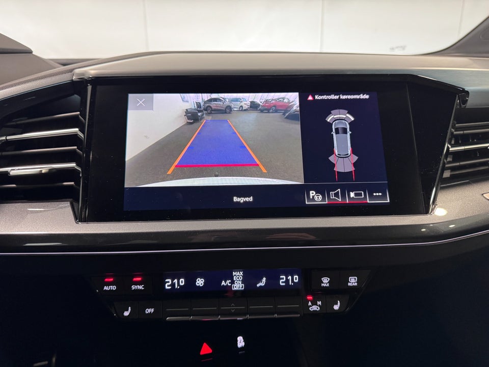 Audi Q4 e-tron 40 S-line 5d