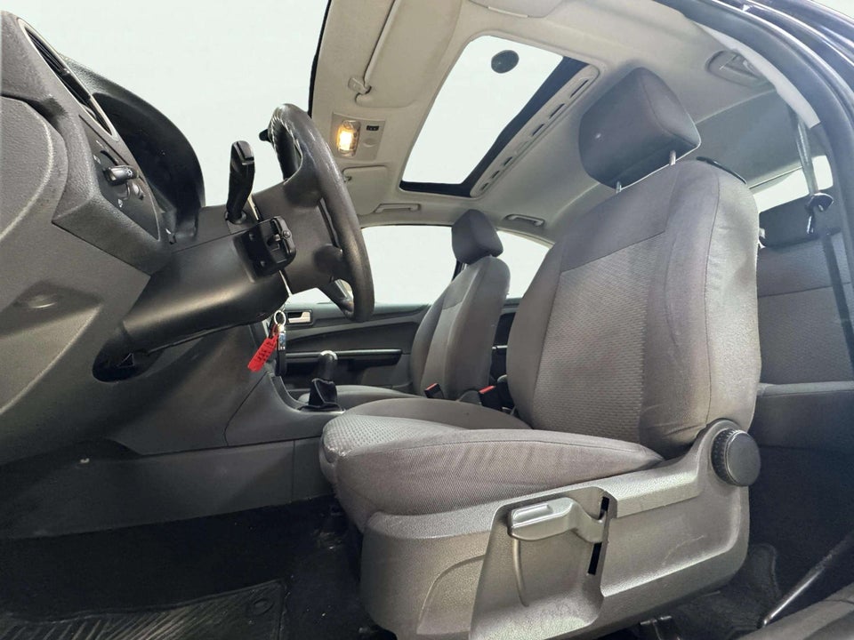 Ford Focus 1,6 Ti-VCT Ghia 4d