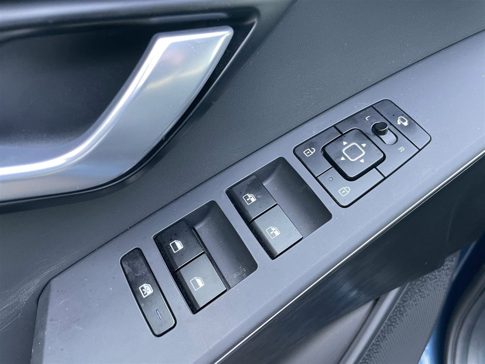 Kia Niro 1,6 PHEV Prestige DCT 5d