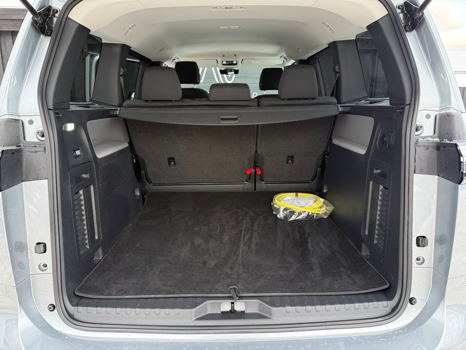 VW ID.Buzz 77 Pro SWB 5d