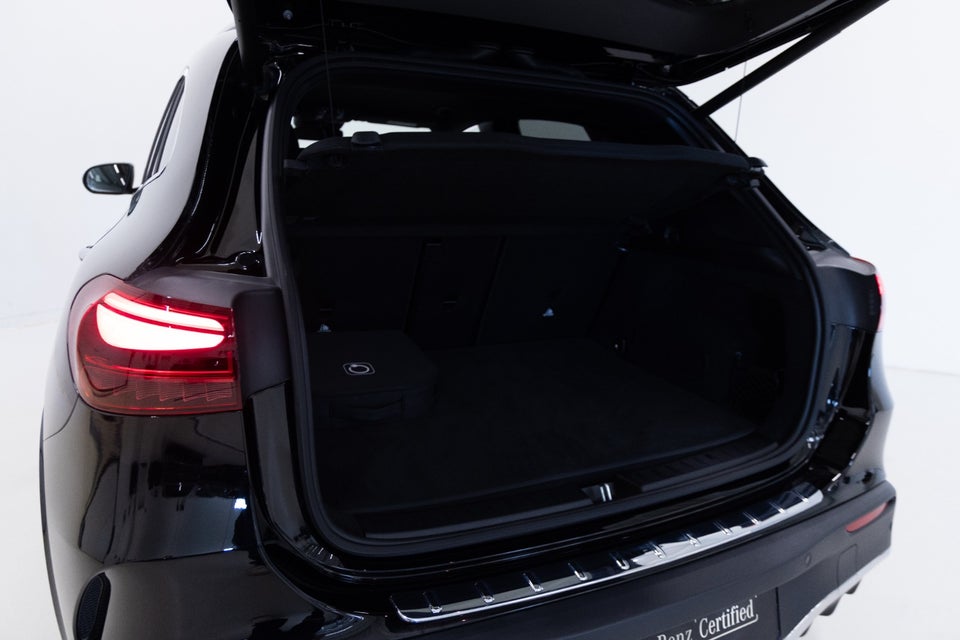 Mercedes EQA250+ AMG Premium 5d