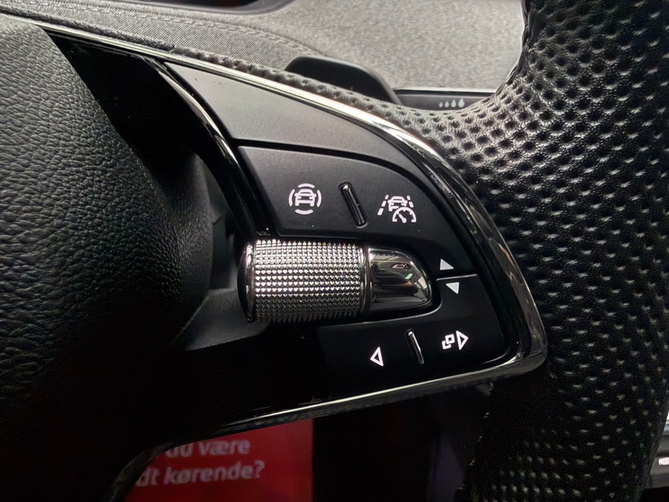 Skoda Enyaq 60 iV Loft 5d