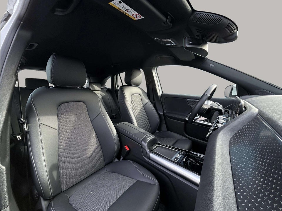 Mercedes EQA250 Progressive 5d