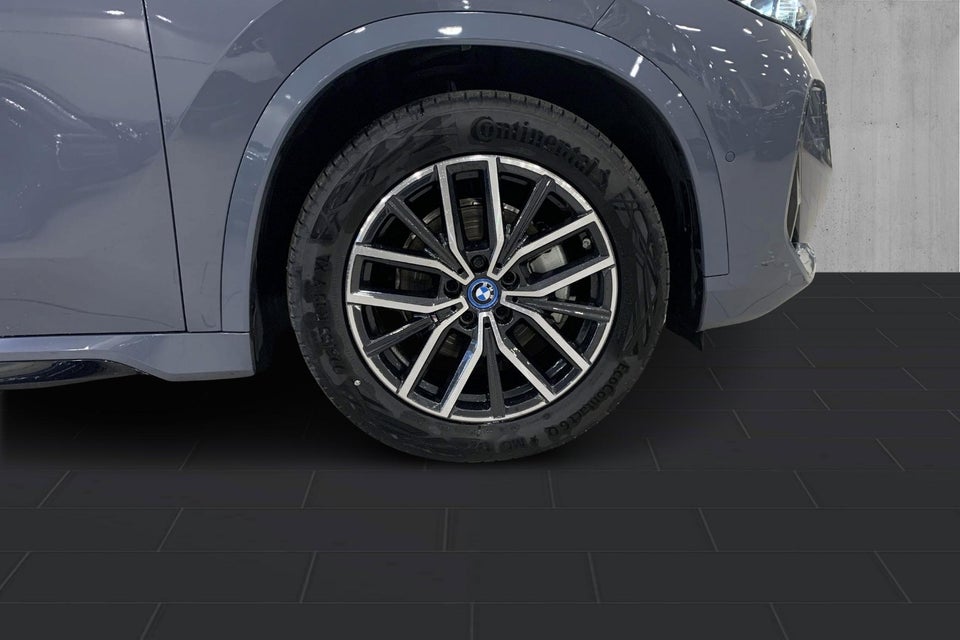 BMW iX1 eDrive20 M-Sport 5d