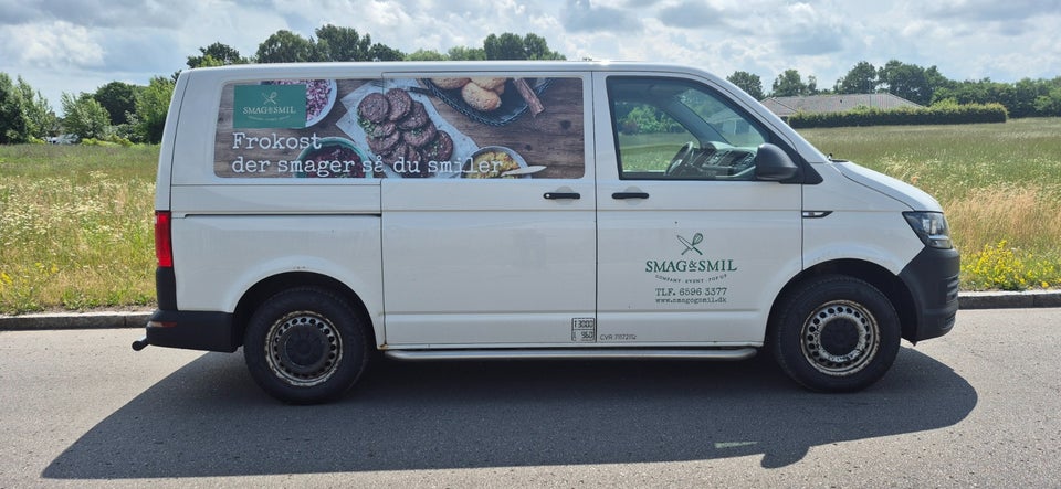 VW Transporter 2,0 TDi 84 Kassevogn kort