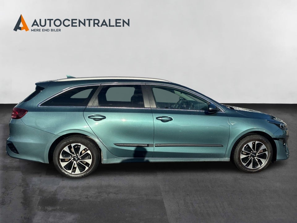 Kia Ceed 1,6 PHEV Prestige SW DCT 5d