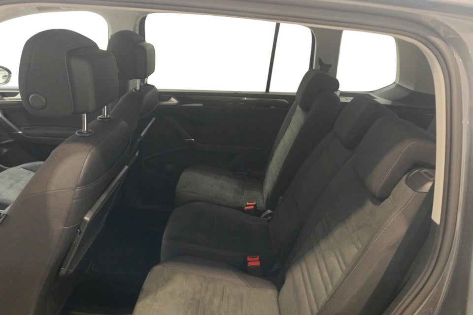 VW Touran 1,5 TSi 150 Highline Family DSG 7prs 5d