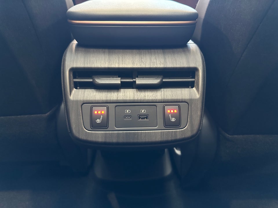 Nissan Ariya 87 Evolve 5d